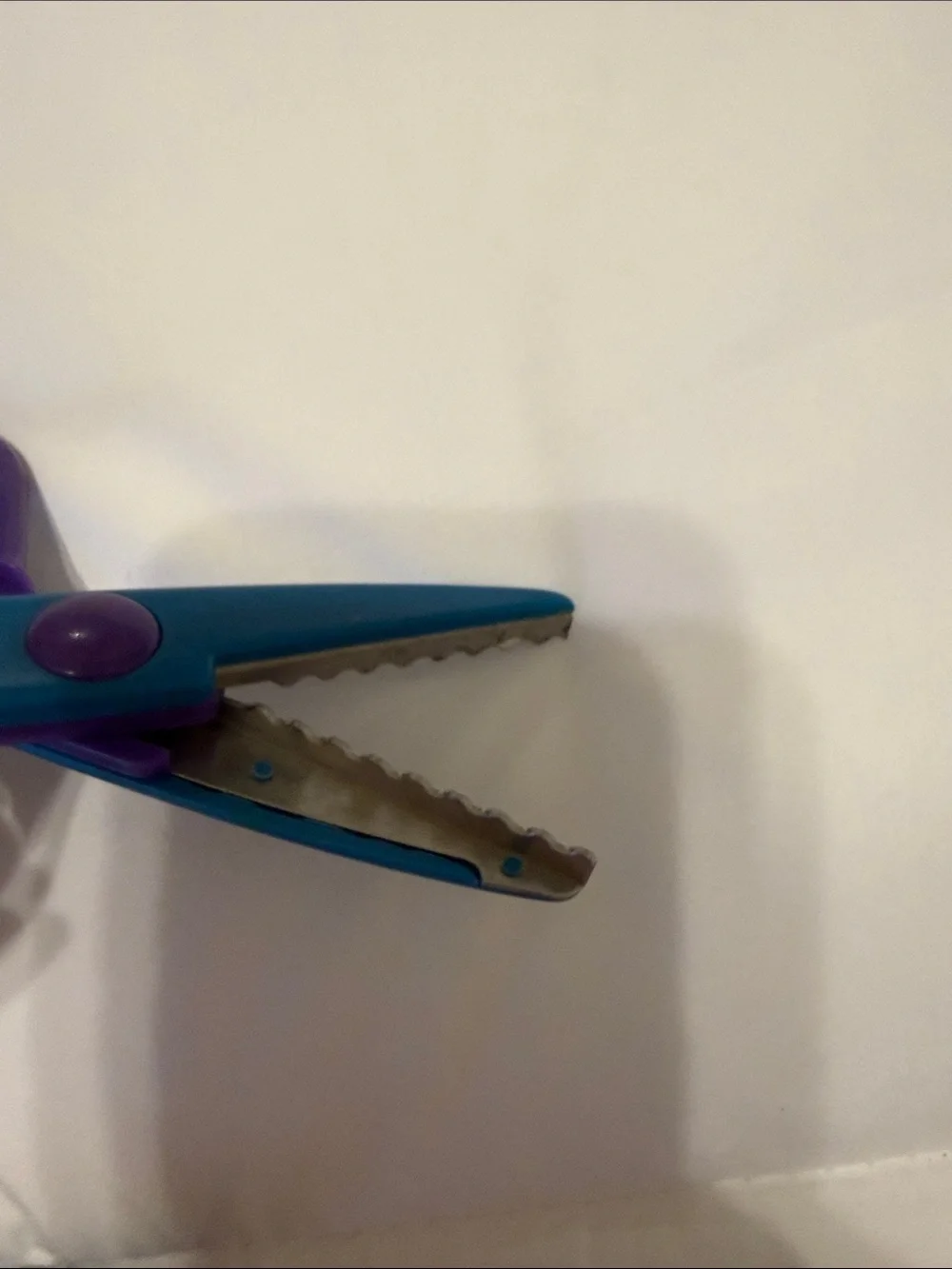 Creative Memories Scissors and corner          rounder     Fiskars